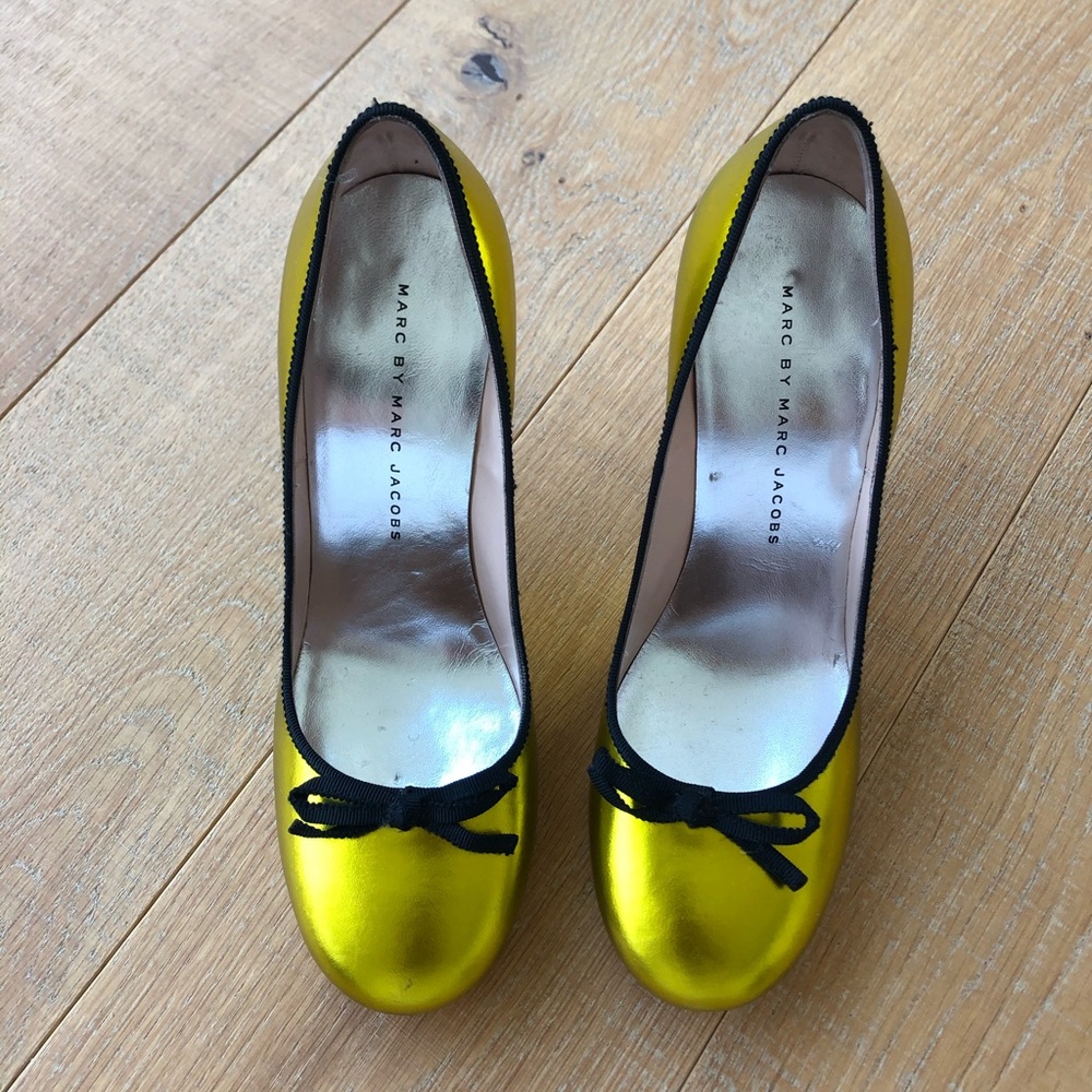 Mettalic Marc by marc jacobs heels .